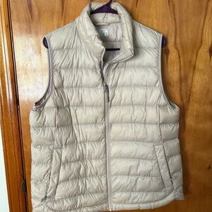 Light Tan Women’s Puffer Vest